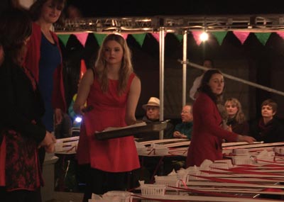 Free Theatre performing